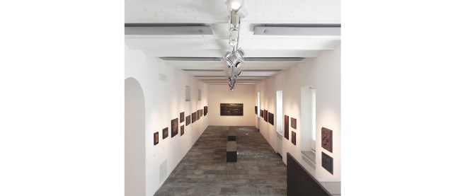 BAFFLE SOUND ABSORBING CEILING SYSTEM